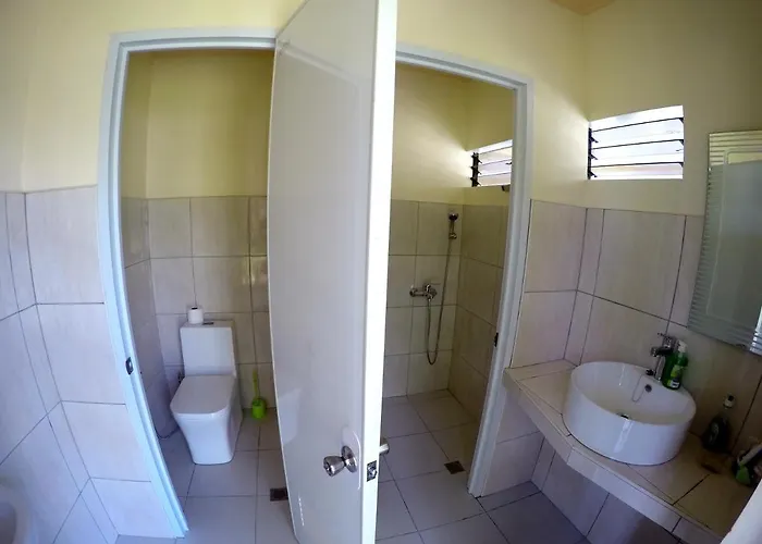 Lambug Beach Homestay Bed & Breakfast