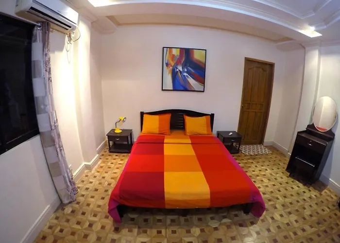 Lambug Beach Homestay Bed & Breakfast Lambug